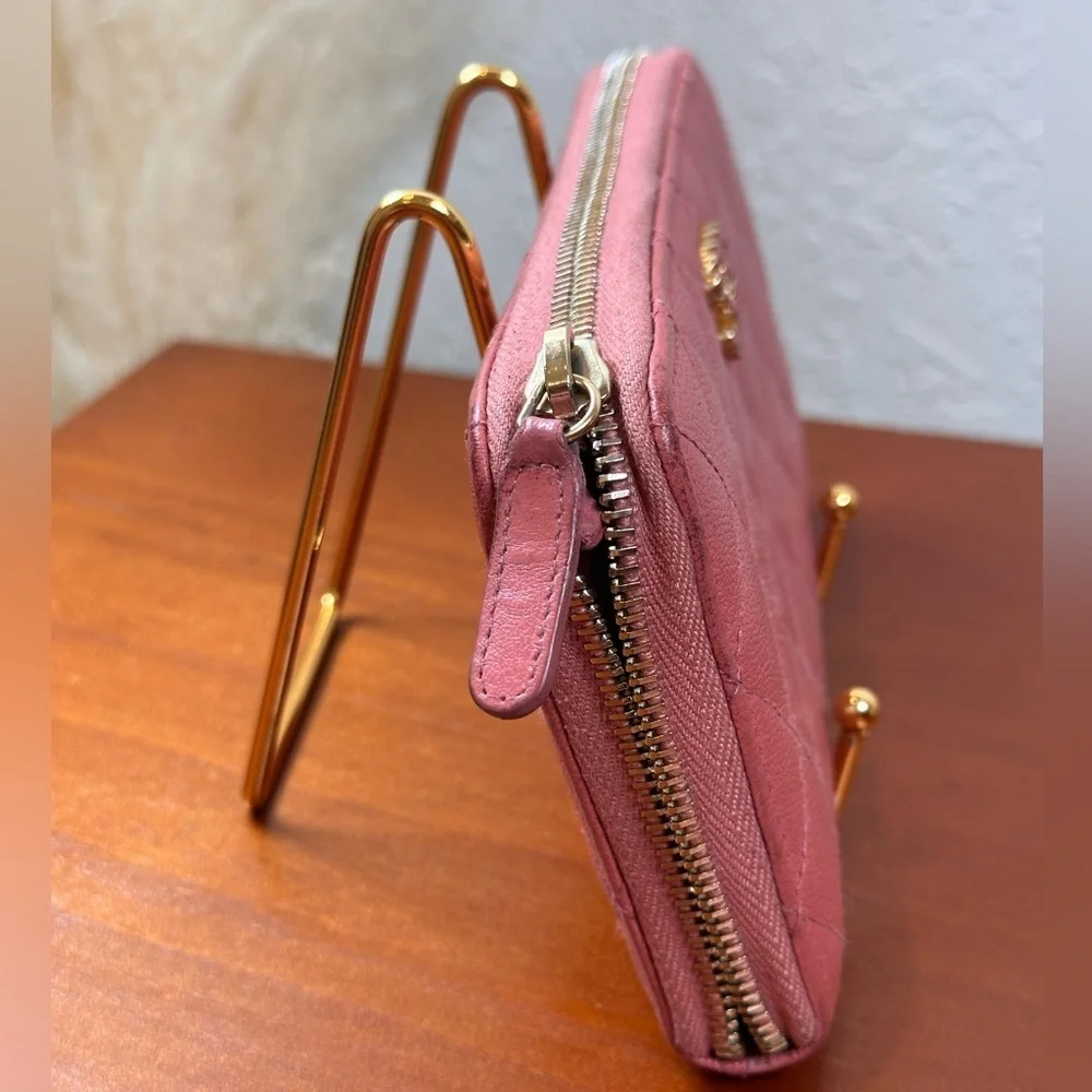 CHANEL 19 Zip Around Wallet in Blush Apricot Pink Matelasse Lambskin Authentic